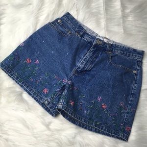 tommy hilfiger jean shorts